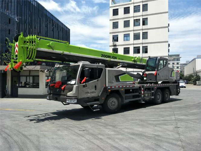 苏家屯区跨街广告牌的高空安装注意事项